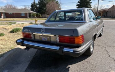 Mercedes-Benz-SL-Class-1974-23