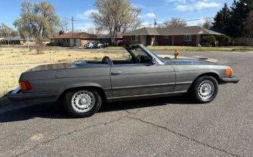 Mercedes-Benz-SL-Class-1974-29