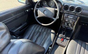 Mercedes-Benz-SL-Class-1974-8