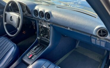 Mercedes-Benz-SL-Class-1974-Convertible-12