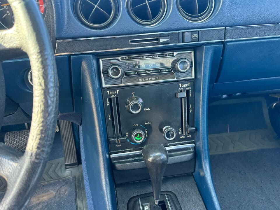 Mercedes-Benz-SL-Class-1974-Convertible-13