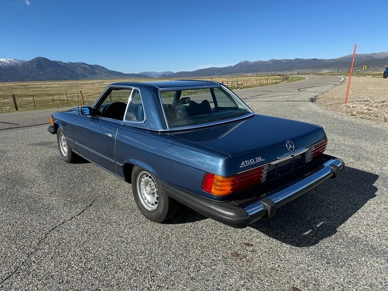 Mercedes-Benz-SL-Class-1974-Convertible-2