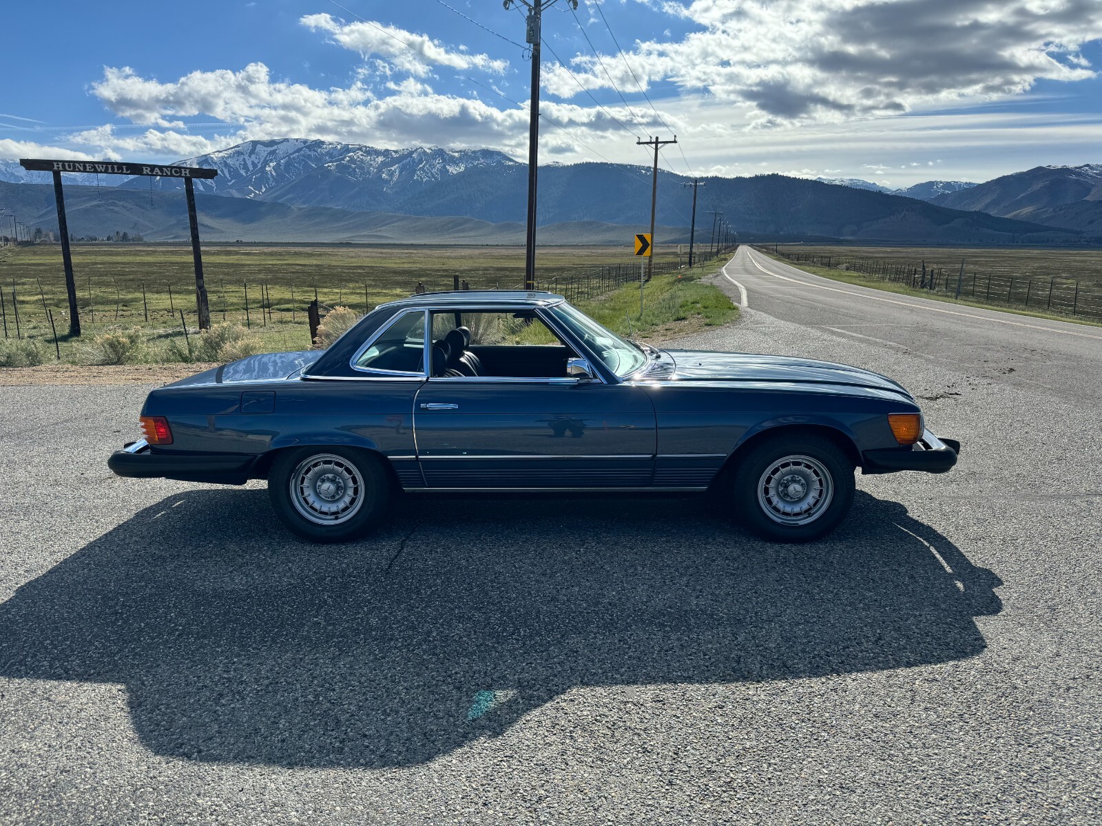 Mercedes-Benz-SL-Class-1974-Convertible-5