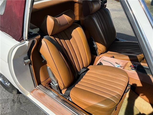 Mercedes-Benz-SL-Class-1976-14