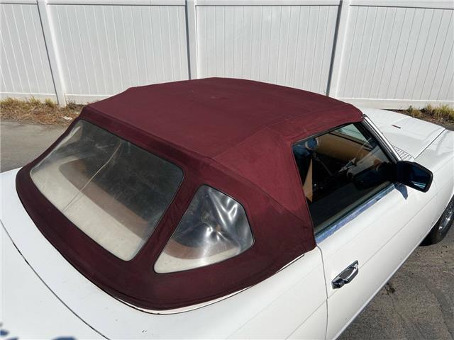 Mercedes-Benz-SL-Class-1976-18