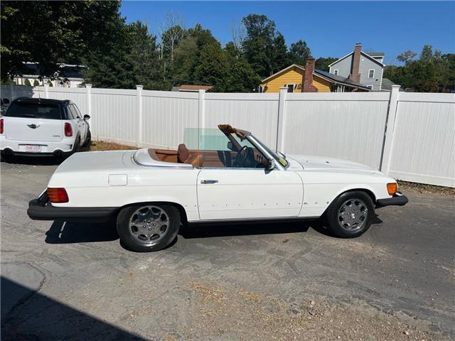 Mercedes-Benz-SL-Class-1976-7