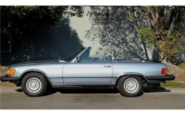 Mercedes-Benz-SL-Class-1977-CONVERTIBLE-1