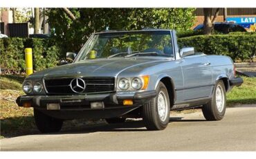 Mercedes-Benz-SL-Class-1977-CONVERTIBLE-15