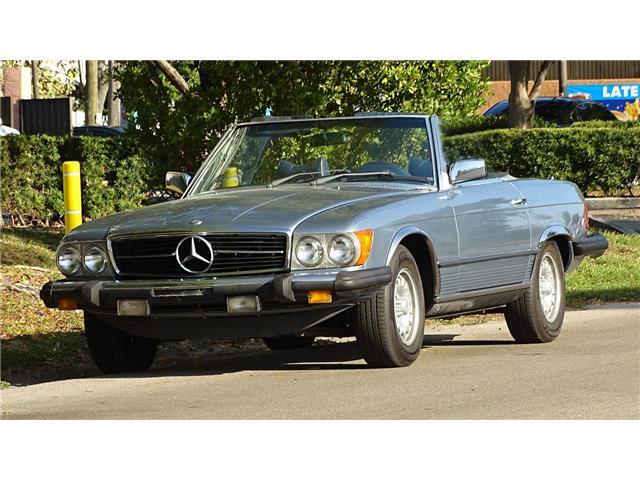 Mercedes-Benz-SL-Class-1977-CONVERTIBLE-15