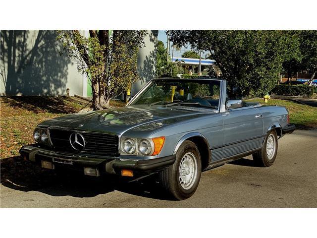Mercedes-Benz-SL-Class-1977-CONVERTIBLE-7