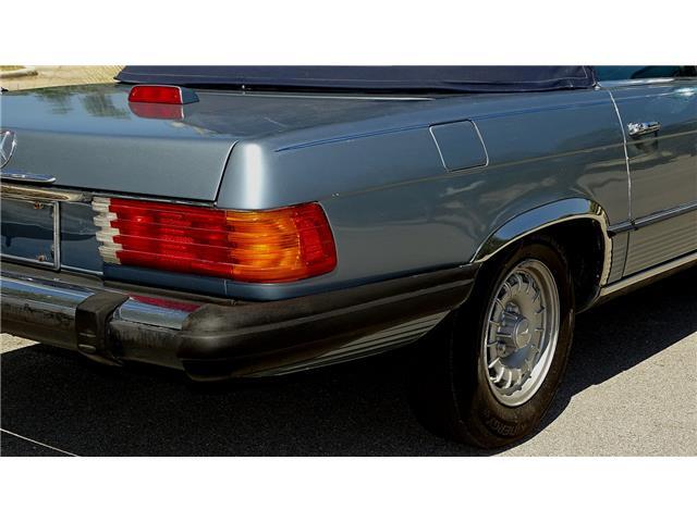 Mercedes-Benz-SL-Class-1977-CONVERTIBLE-8