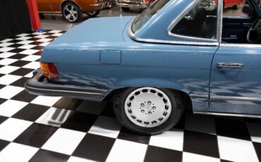 Mercedes-Benz-SL-Class-1977-Coupe-11