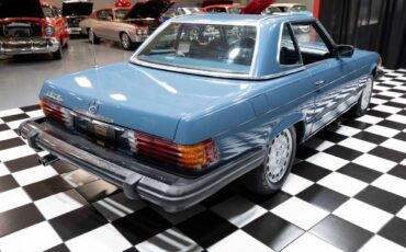 Mercedes-Benz-SL-Class-1977-Coupe-12