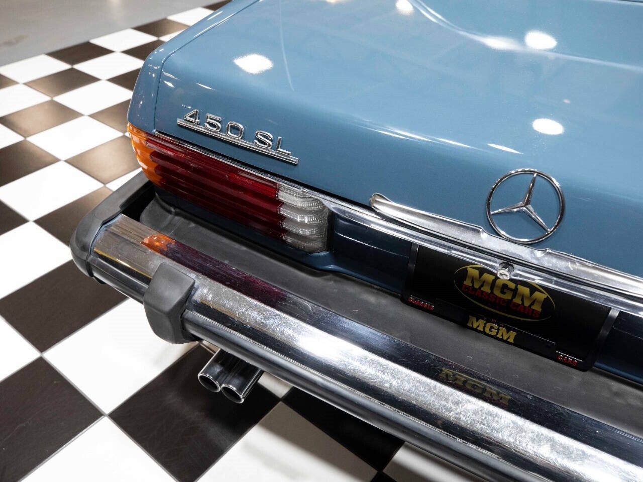 Mercedes-Benz-SL-Class-1977-Coupe-15