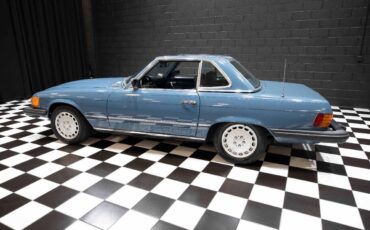 Mercedes-Benz-SL-Class-1977-Coupe-19