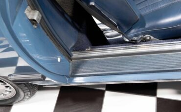 Mercedes-Benz-SL-Class-1977-Coupe-27