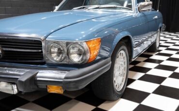 Mercedes-Benz-SL-Class-1977-Coupe-4