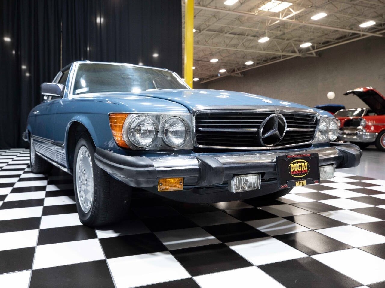 Mercedes-Benz-SL-Class-1977-Coupe-7