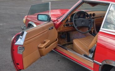Mercedes-Benz-SL-Class-1978-2-Door-10