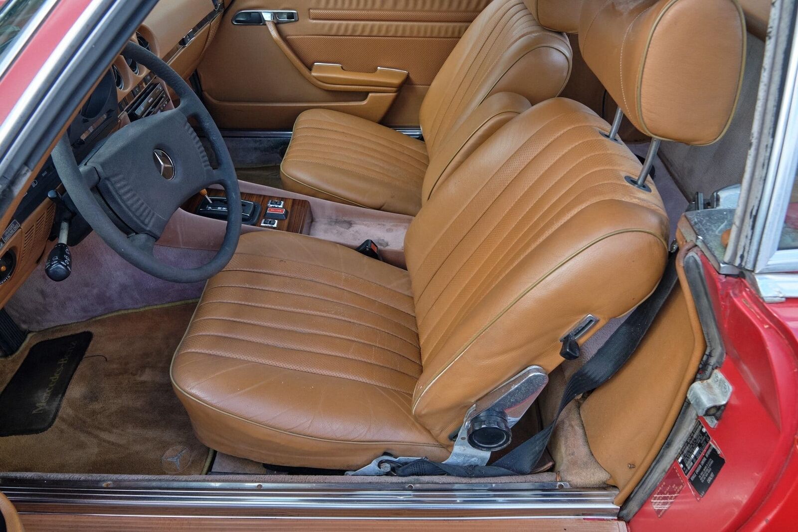 Mercedes-Benz-SL-Class-1978-2-Door-22