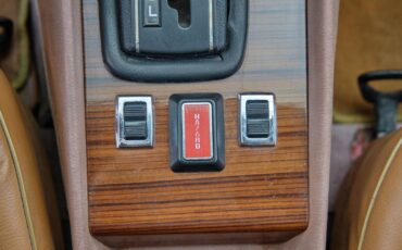 Mercedes-Benz-SL-Class-1978-2-Door-32