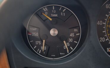 Mercedes-Benz-SL-Class-1978-2-Door-33
