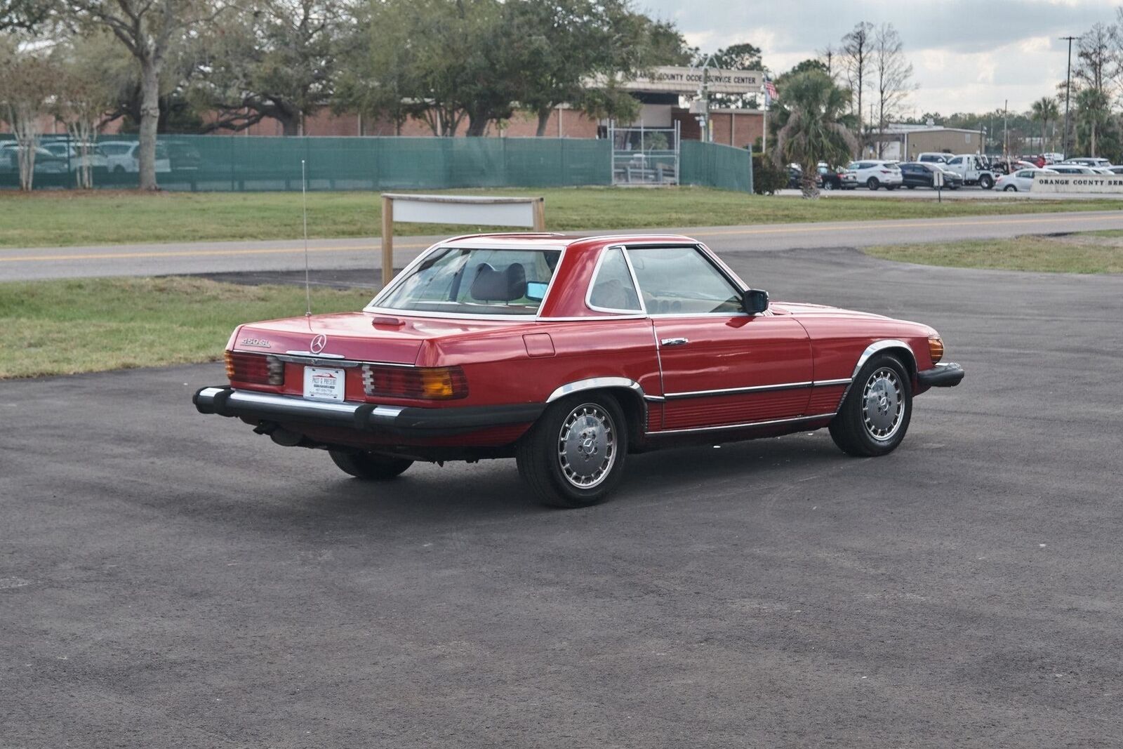Mercedes-Benz-SL-Class-1978-2-Door-5