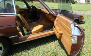 Mercedes-Benz-SL-Class-1979-Convertible-12