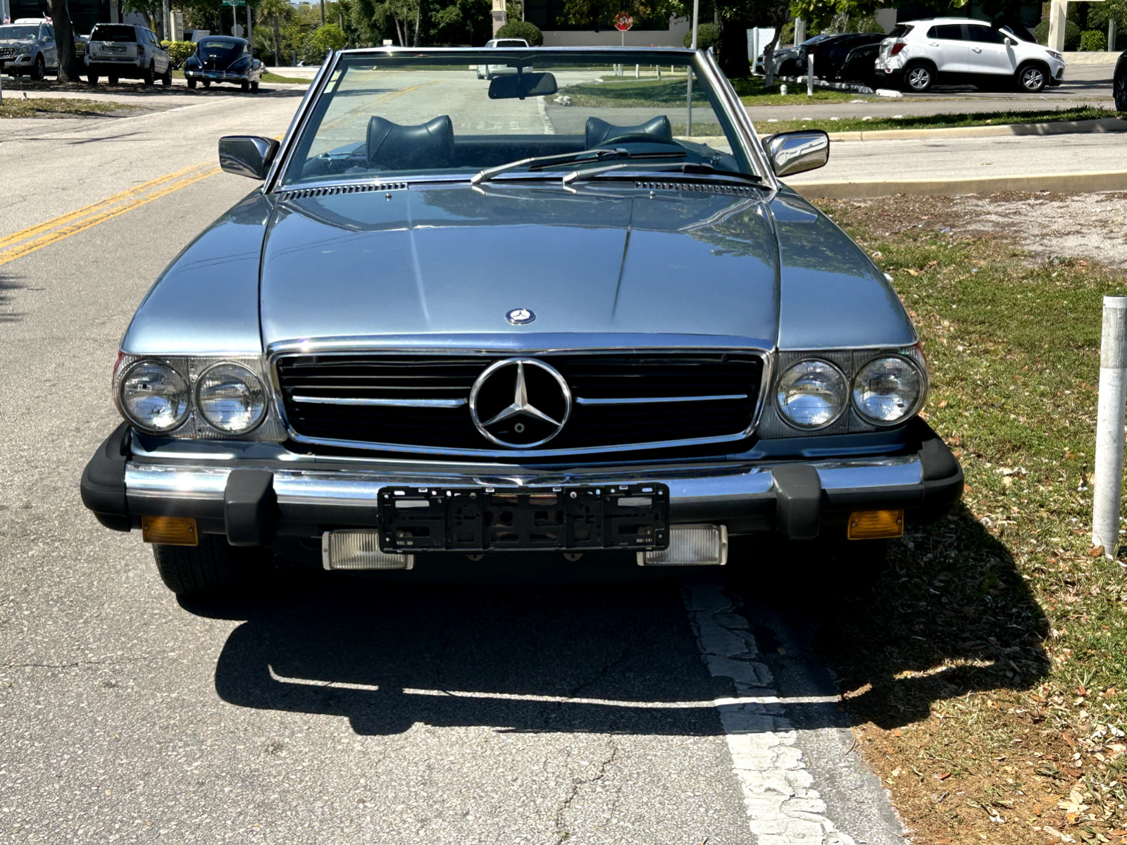 Mercedes-Benz-SL-Class-1979-Convertible-15