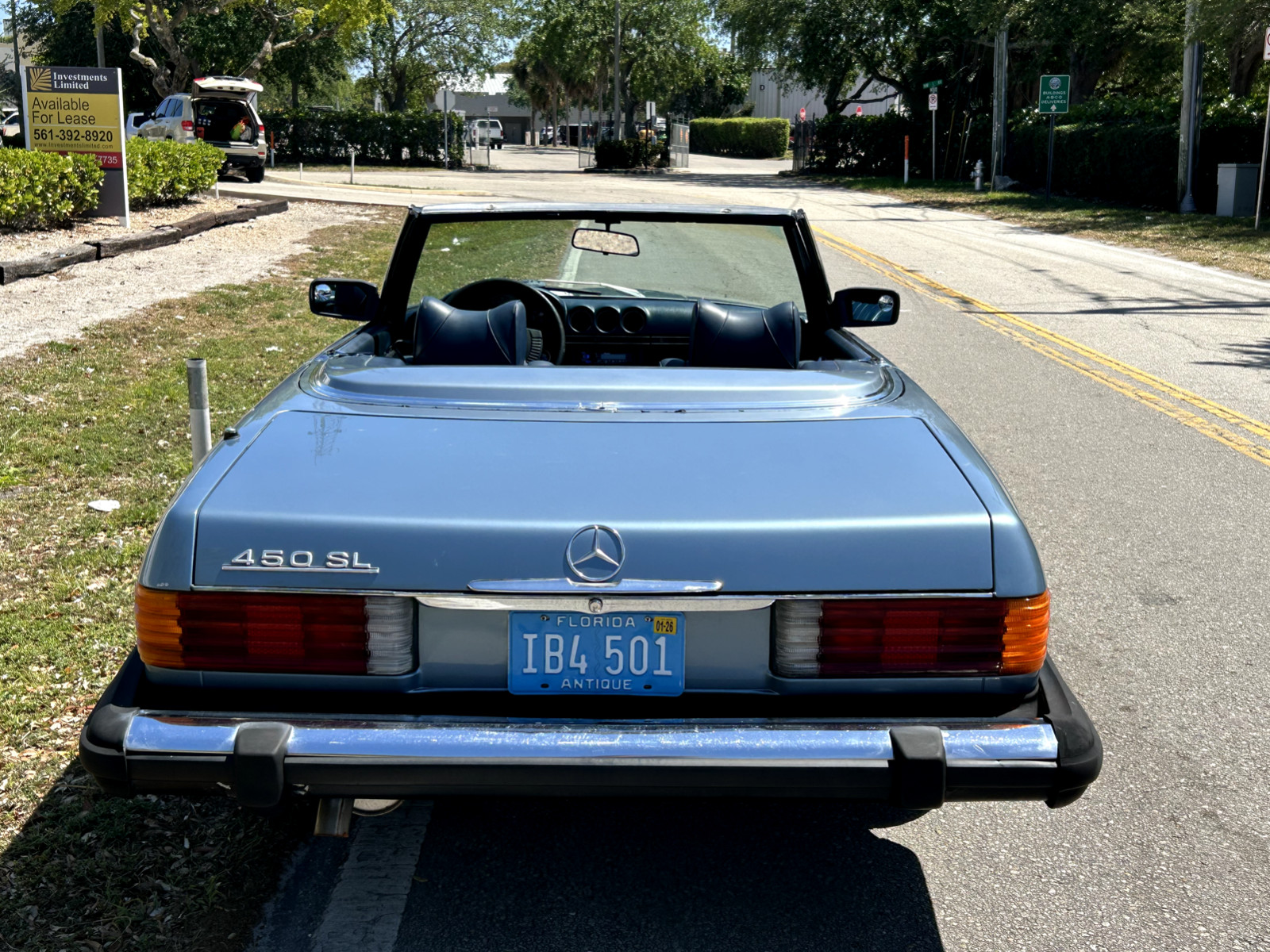 Mercedes-Benz-SL-Class-1979-Convertible-16