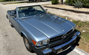 Mercedes-Benz-SL-Class-1979-Convertible-18