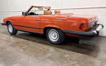 Mercedes-Benz-SL-Class-1979-Convertible-2