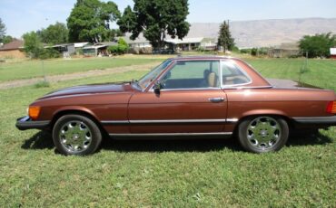 Mercedes-Benz-SL-Class-1979-Convertible-21