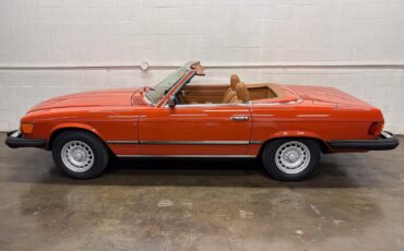 Mercedes-Benz-SL-Class-1979-Convertible-3