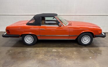 Mercedes-Benz-SL-Class-1979-Convertible-34