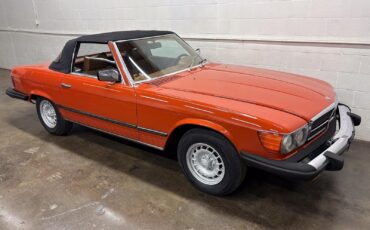Mercedes-Benz-SL-Class-1979-Convertible-35