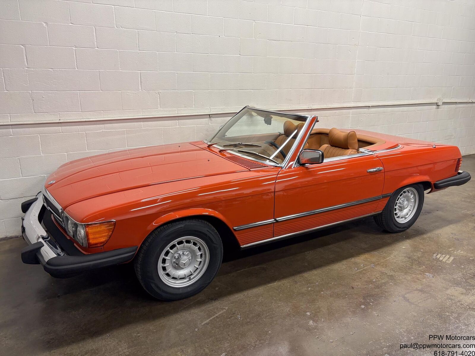 Mercedes-Benz-SL-Class-1979-Convertible-4