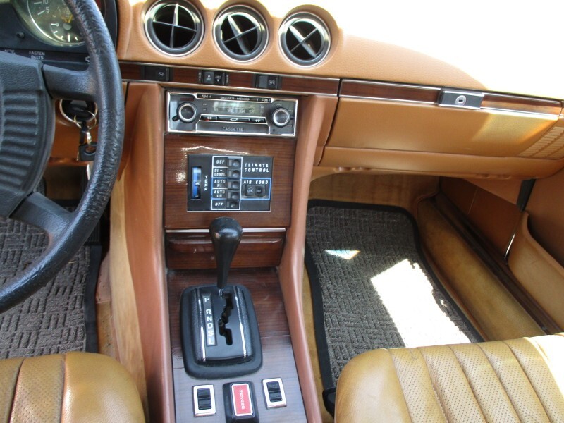 Mercedes-Benz-SL-Class-1979-Convertible-6