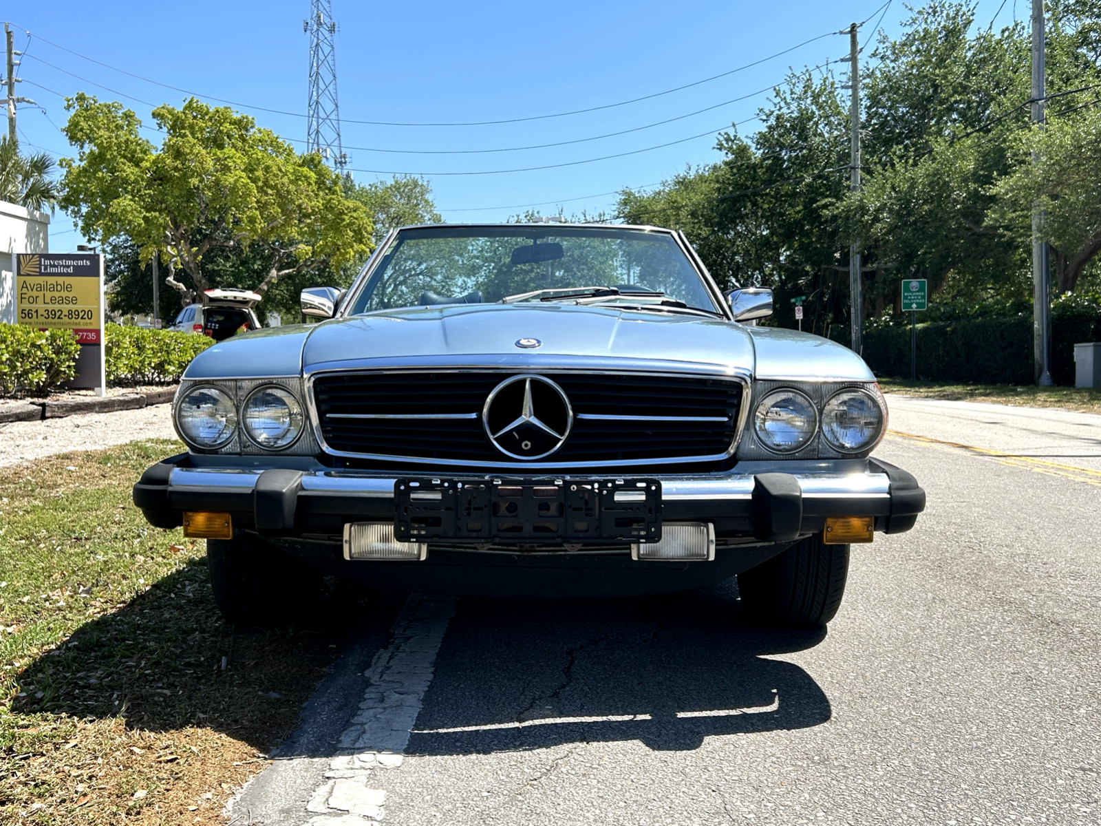 Mercedes-Benz-SL-Class-1979-Convertible-6