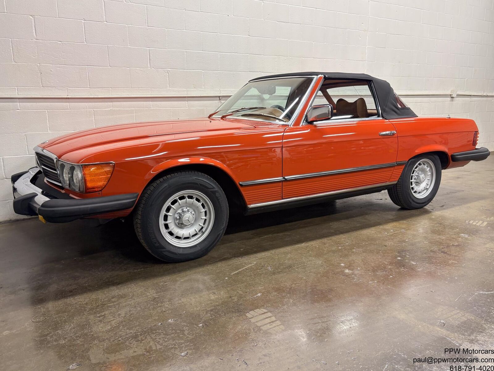 Mercedes-Benz-SL-Class-1979-Convertible-7