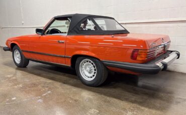 Mercedes-Benz-SL-Class-1979-Convertible-8
