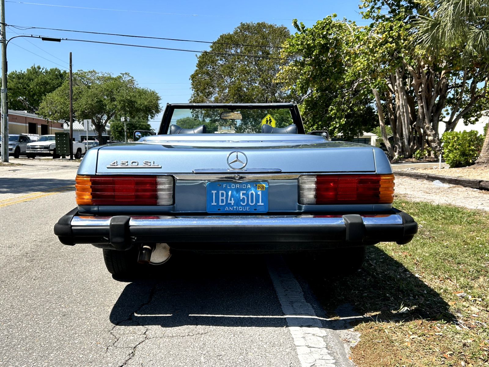 Mercedes-Benz-SL-Class-1979-Convertible-9