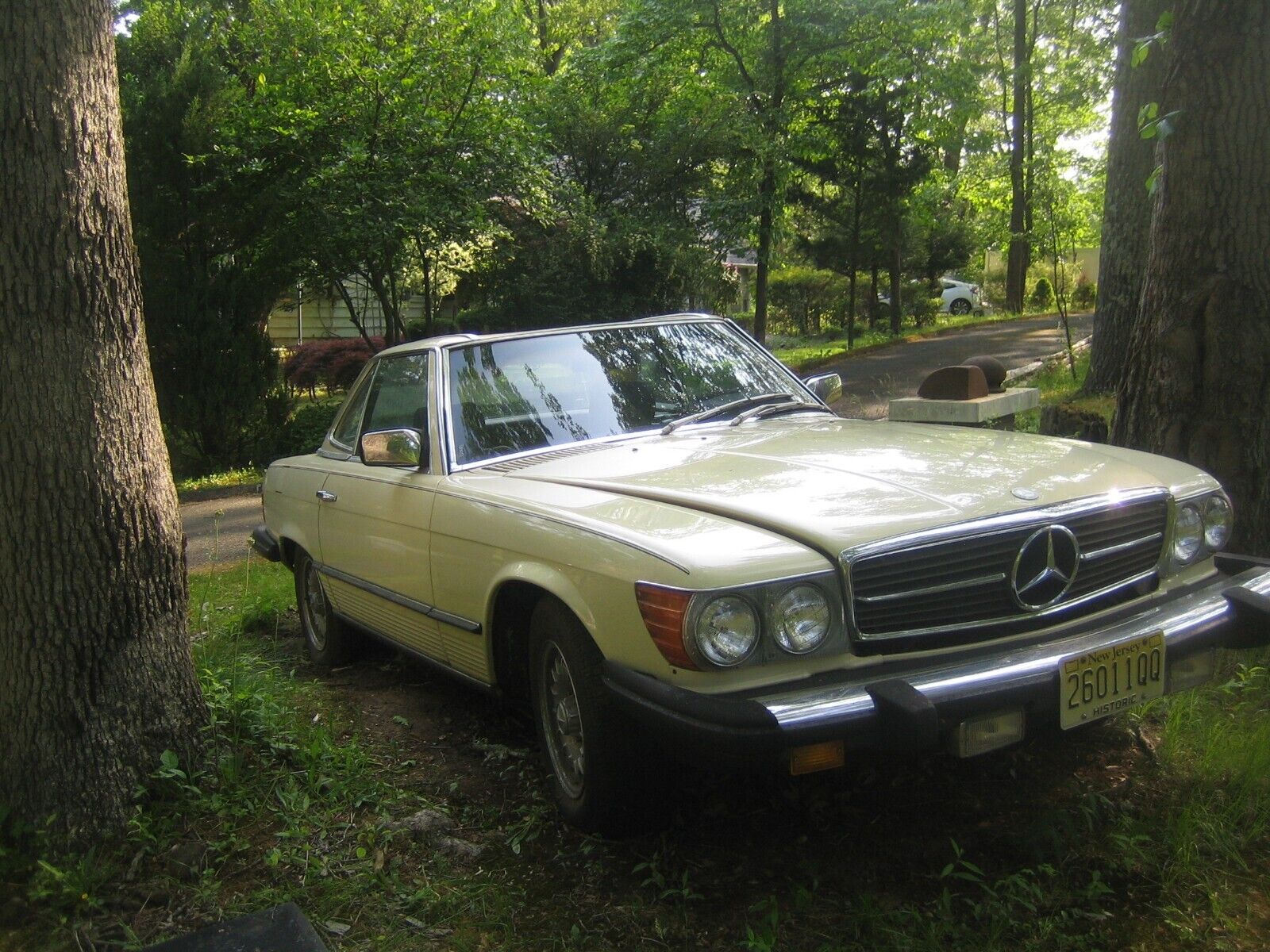 Mercedes-Benz-SL-Class-1980-Convertible-1