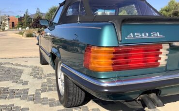 Mercedes-Benz-SL-Class-1980-Convertible-13