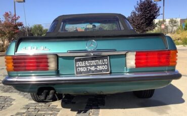 Mercedes-Benz-SL-Class-1980-Convertible-15