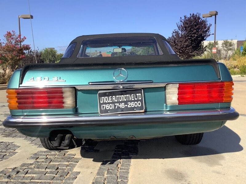 Mercedes-Benz-SL-Class-1980-Convertible-15