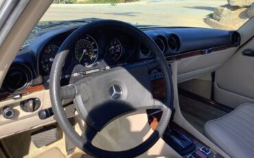 Mercedes-Benz-SL-Class-1980-Convertible-20