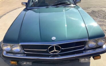 Mercedes-Benz-SL-Class-1980-Convertible-3