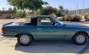 Mercedes-Benz-SL-Class-1980-Convertible-4