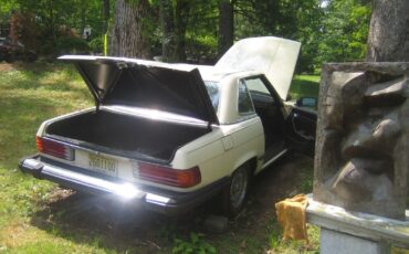 Mercedes-Benz-SL-Class-1980-Convertible-5